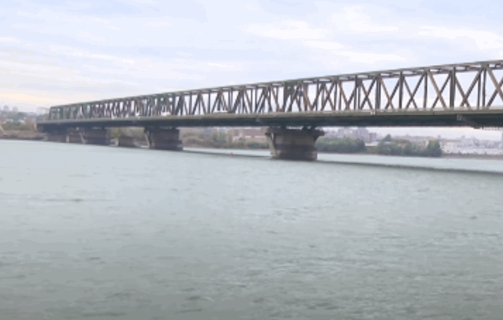 DRAMA NA DUNAVU U BEOGRADU: Jedini uspeo da ispliva iz Dunava, izgreban došao do prvih kuća u Krnjači